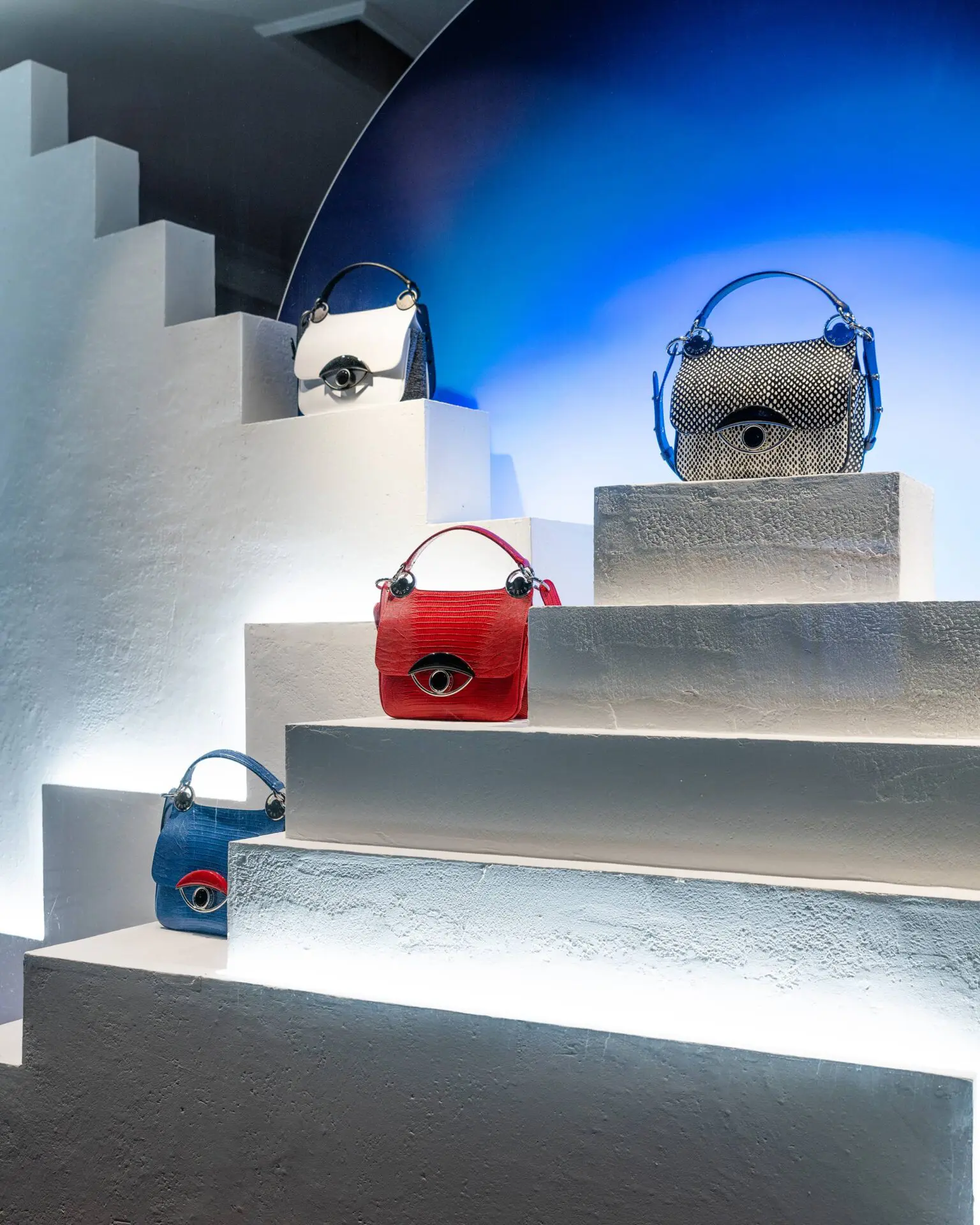 image d'une vitrine kenzo